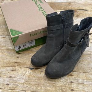 Size 8W Earth Origin Boots
